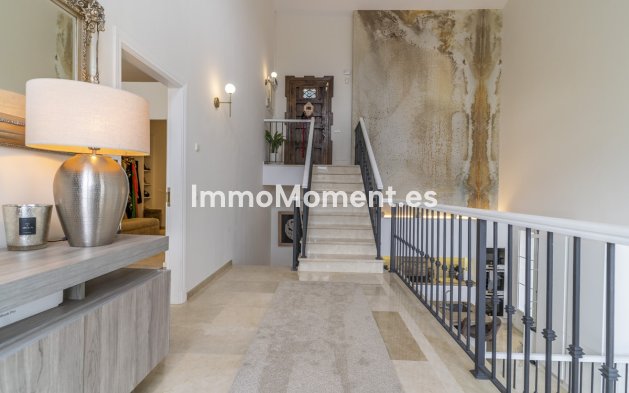 Bestaande woning - Vrijstaande villa - Binnenland  - Istán