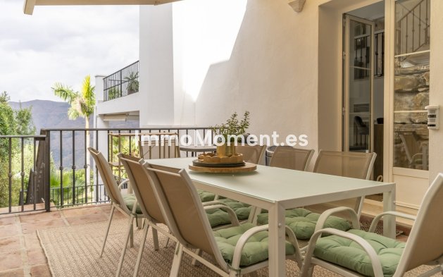 Bestaande woning - Vrijstaande villa - Binnenland  - Istán