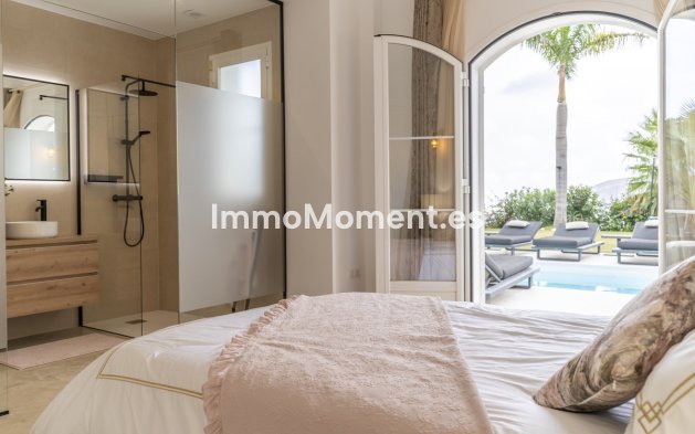 Bestaande woning - Vrijstaande villa - Binnenland  - Istán