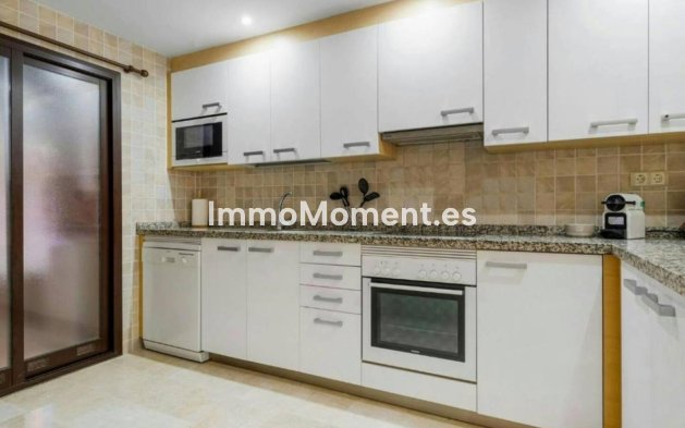 Bestaande woning - Appartement - Estepona  - Estepona Centro