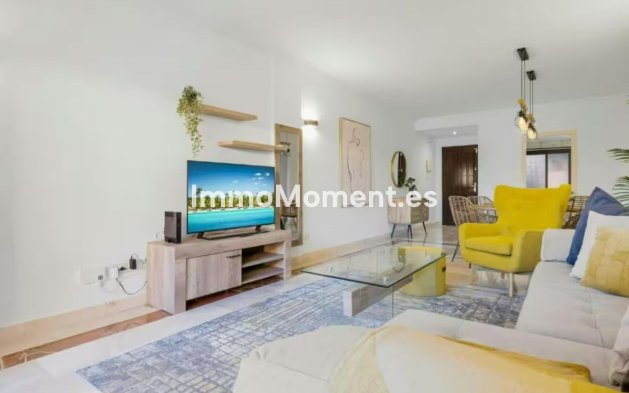 Bestaande woning - Appartement - Estepona  - Estepona Centro