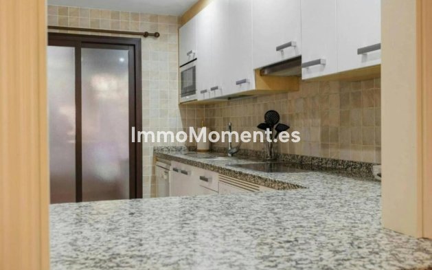 Bestaande woning - Appartement - Estepona  - Estepona Centro