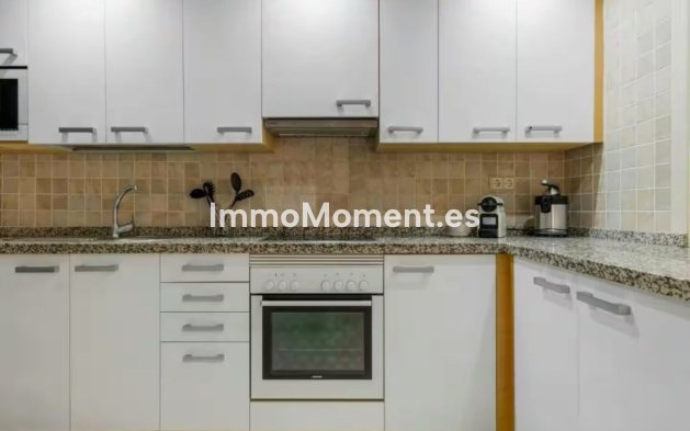 Bestaande woning - Appartement - Estepona  - Estepona Centro