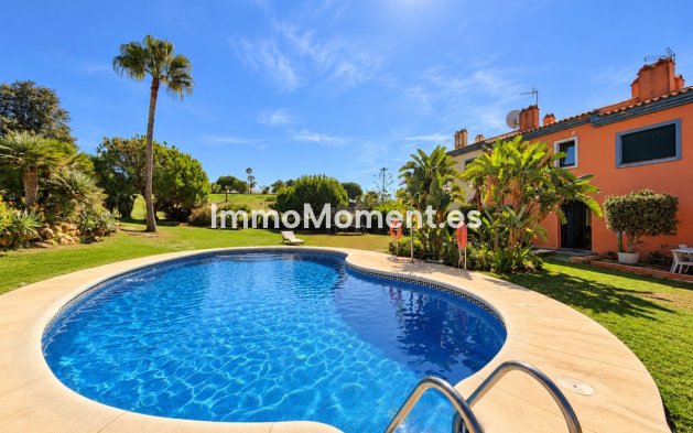 Resale - Detached villa - Manilva - La Duquesa
