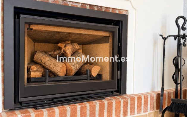 Resale - Detached villa - Manilva - La Duquesa