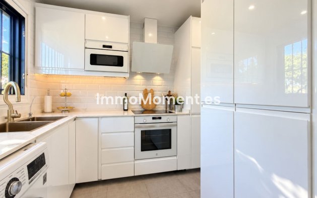 Resale - Detached villa - Manilva - La Duquesa