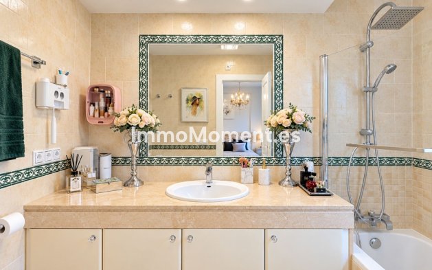 Resale - Detached villa - Manilva - La Duquesa