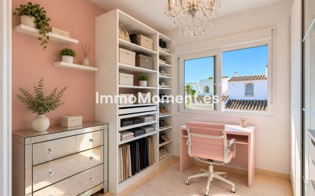 Resale - Detached villa - Manilva - La Duquesa