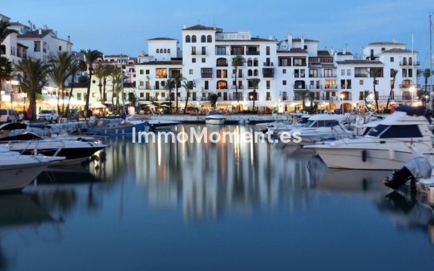 Resale - Detached villa - Manilva - La Duquesa