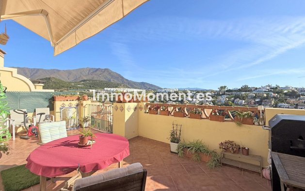 Resale - Apartment - Estepona - Estepona Centro