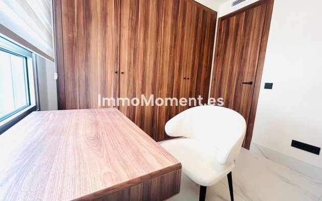 Resale - Apartment - Marbella - San Pedro de Alcántara