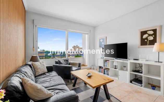 Resale - Apartment - Torrevieja - Torrevieja Centro