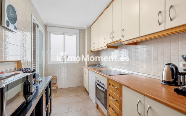 Resale - Apartment - Torrevieja - Torrevieja Centro