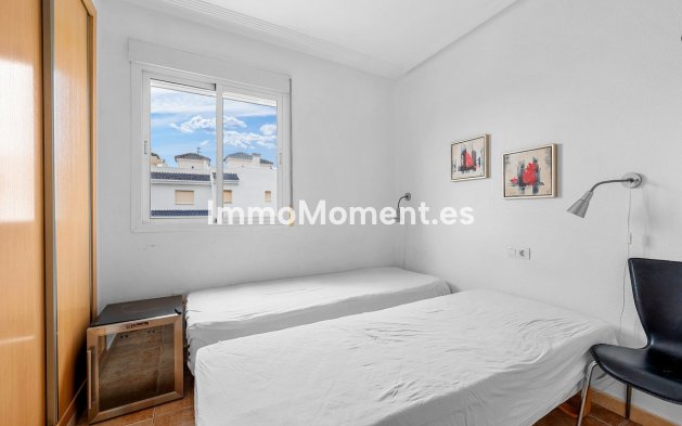 Resale - Apartment - Torrevieja - Torrevieja Centro