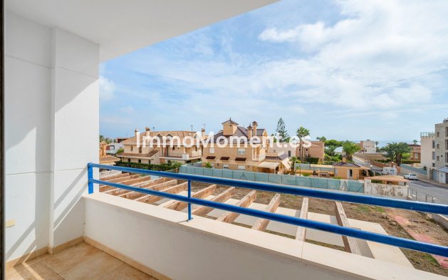 Resale - Apartment - Torrevieja - Torrevieja Centro