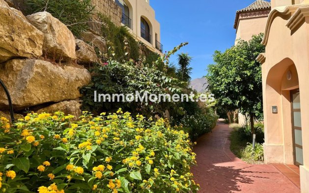 Reventa - Apartamento - Estepona  - Estepona Centro