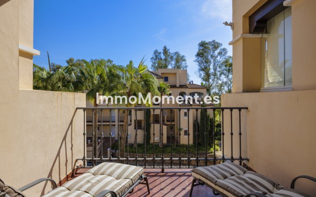 Resale - Apartment - Estepona - Estepona Centro