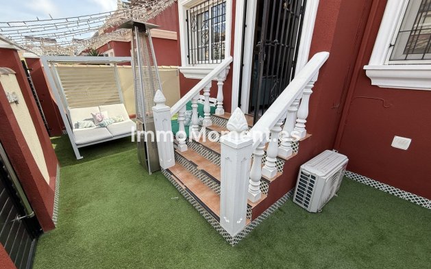 Resale - Detached villa - Orihuela Costa - Villamartín