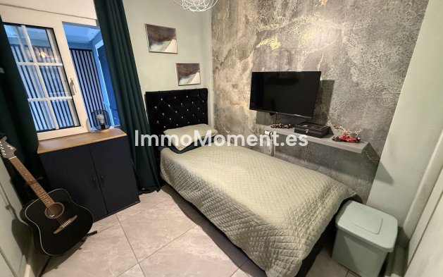 Resale - Detached villa - Orihuela Costa - Villamartín