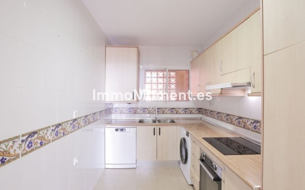 Resale - Apartment - Marbella - Reserva de Marbella