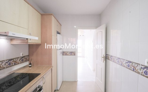 Resale - Apartment - Marbella - Reserva de Marbella
