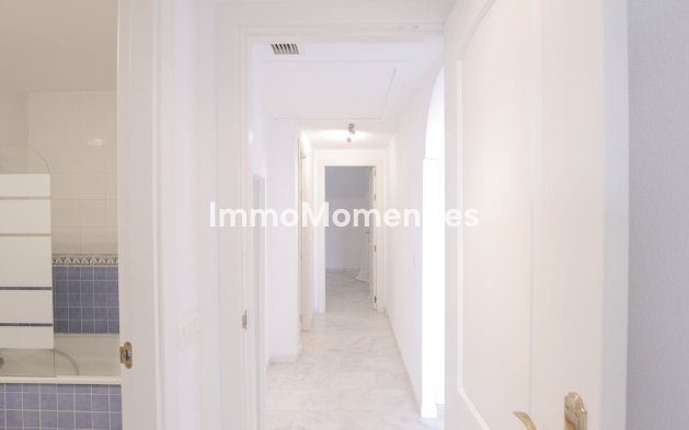 Resale - Apartment - Marbella - Reserva de Marbella