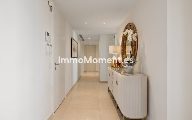 Reventa - Apartamento - Marbella - Nueva Andalucía