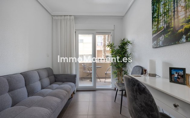 Wiederverkauf - Wohnung - Torrevieja - Torrevieja Centro