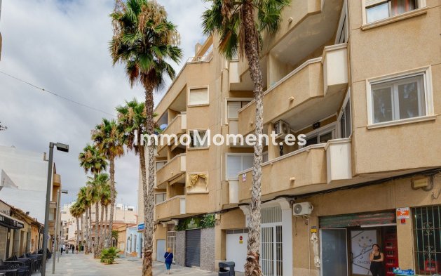 Wiederverkauf - Wohnung - Torrevieja - Torrevieja Centro