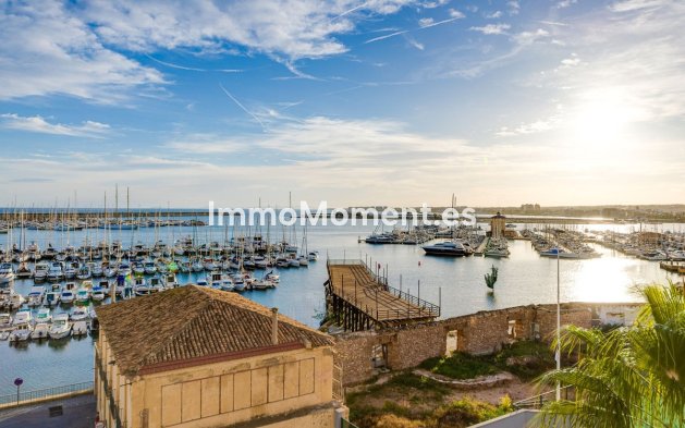 Wiederverkauf - Wohnung - Torrevieja - Torrevieja Centro