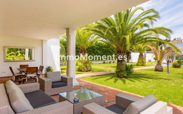 Reventa - Villa independiente - Marbella - Guadalmina Baja
