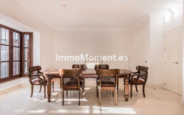 Reventa - Villa independiente - Marbella - Guadalmina Baja