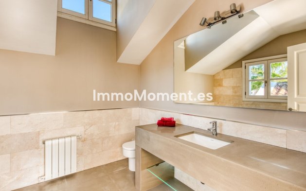 Reventa - Villa independiente - Marbella - Guadalmina Baja