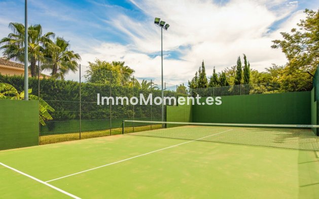 Reventa - Villa independiente - Marbella - Guadalmina Baja