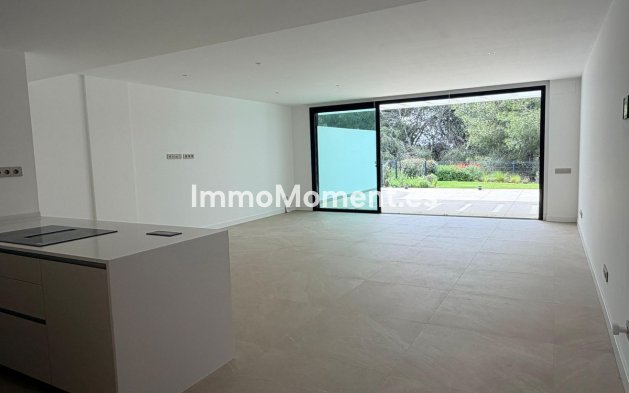 Resale - Apartment - Marbella - Bahía de Marbella