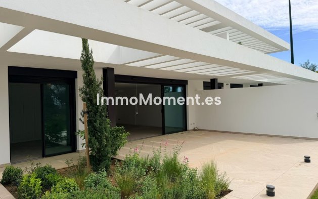 Resale - Apartment - Marbella - Bahía de Marbella