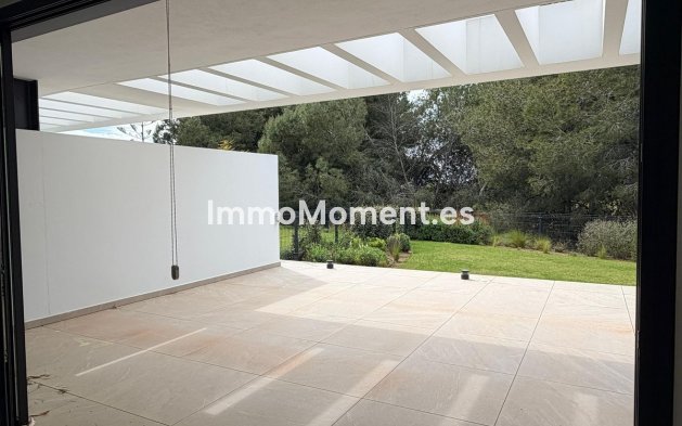 Resale - Apartment - Marbella - Bahía de Marbella