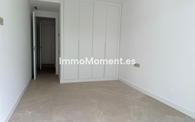 Resale - Apartment - Marbella - Bahía de Marbella