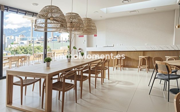 Resale - Apartment - Marbella - Bahía de Marbella