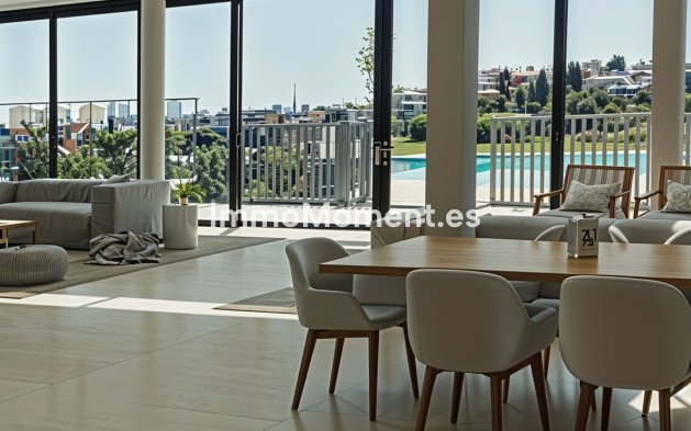 Resale - Apartment - Marbella - Bahía de Marbella