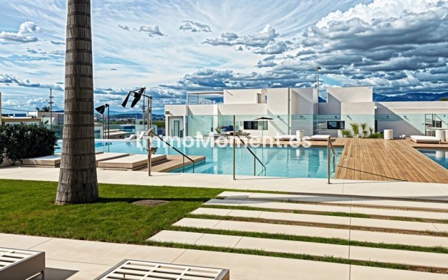 Resale - Apartment - Marbella - Bahía de Marbella