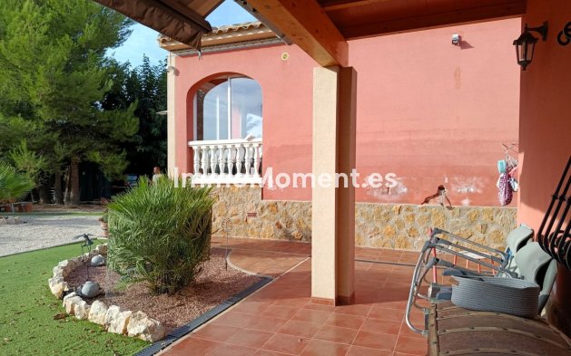 Resale - Country house - Pinoso - Pinoso Centro