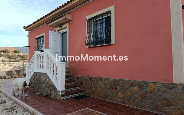 Resale - Country house - Pinoso - Pinoso Centro