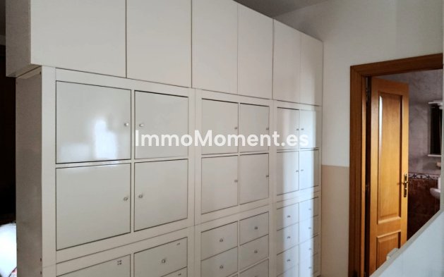 Resale - Country house - Pinoso - Pinoso Centro