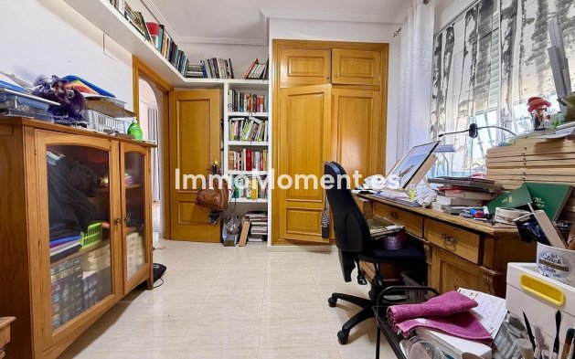 Resale - Country house - Pinoso - Pinoso Centro