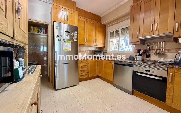 Resale - Country house - Pinoso - Pinoso Centro