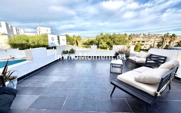 Resale - Detached villa - Orihuela Costa - Villamartín