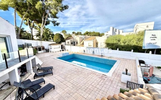 Resale - Detached villa - Orihuela Costa - Villamartín