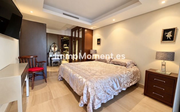Wiederverkauf - Wohnung - Estepona  - Estepona Centro