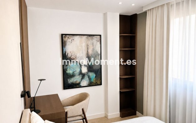 Wiederverkauf - Wohnung - Estepona  - Estepona Centro